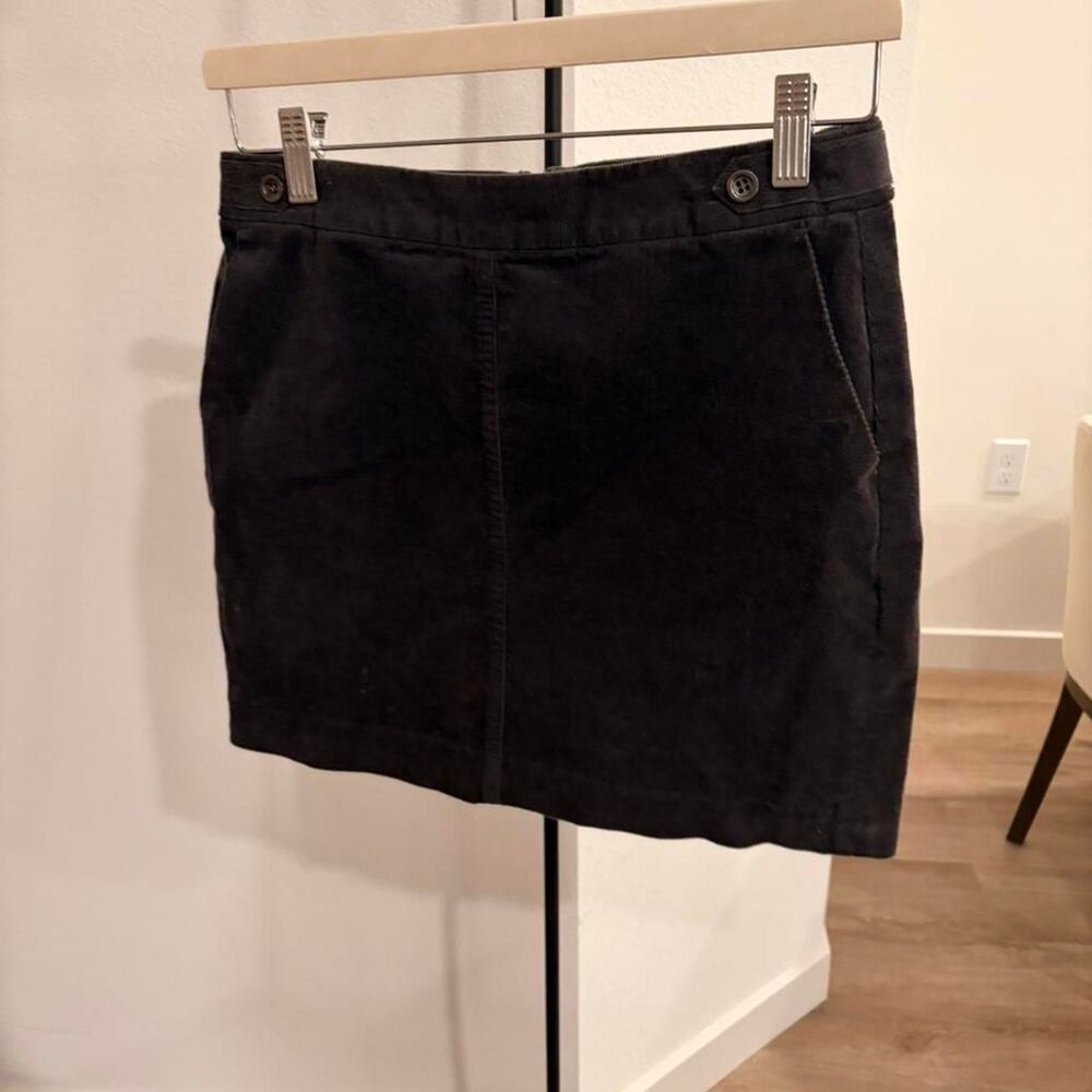 Banana Republic Gray Corduroy Mini Skirt - Size 2 - Cotton Stretch